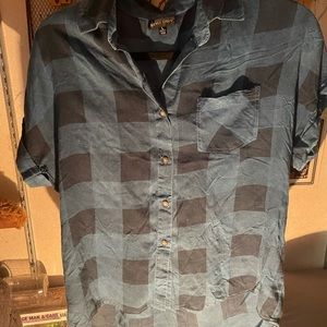Blue checkered high low top large